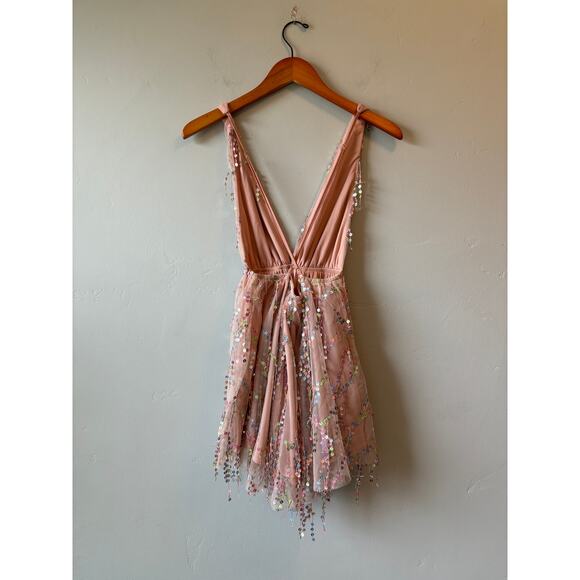 NWT Blush Tulle Dress with Multi-Color Sequin Accents A-line Deep V-neck - Picture 5 of 9